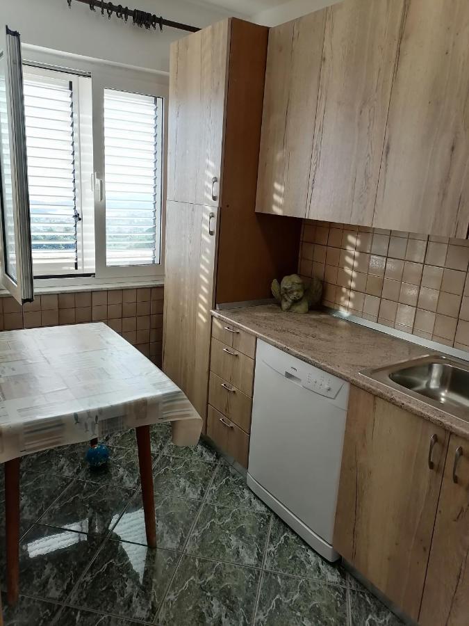 Apartmani Andelo I Ruzica Mundanije Zewnętrze zdjęcie