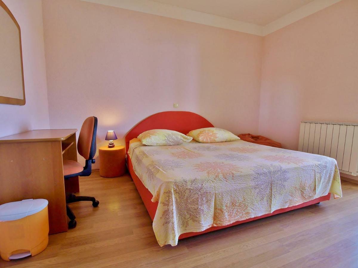 Apartmani Andelo I Ruzica Mundanije Zewnętrze zdjęcie