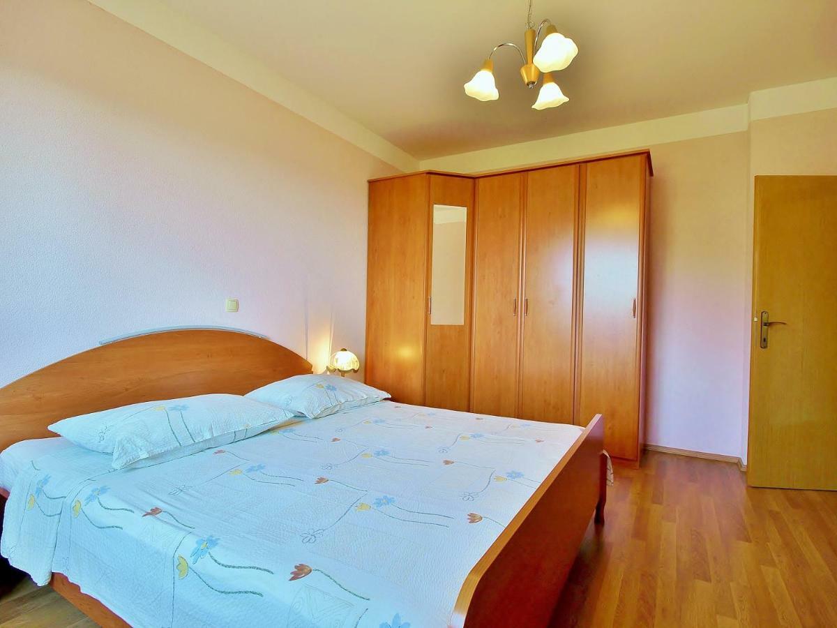 Apartmani Andelo I Ruzica Mundanije Zewnętrze zdjęcie