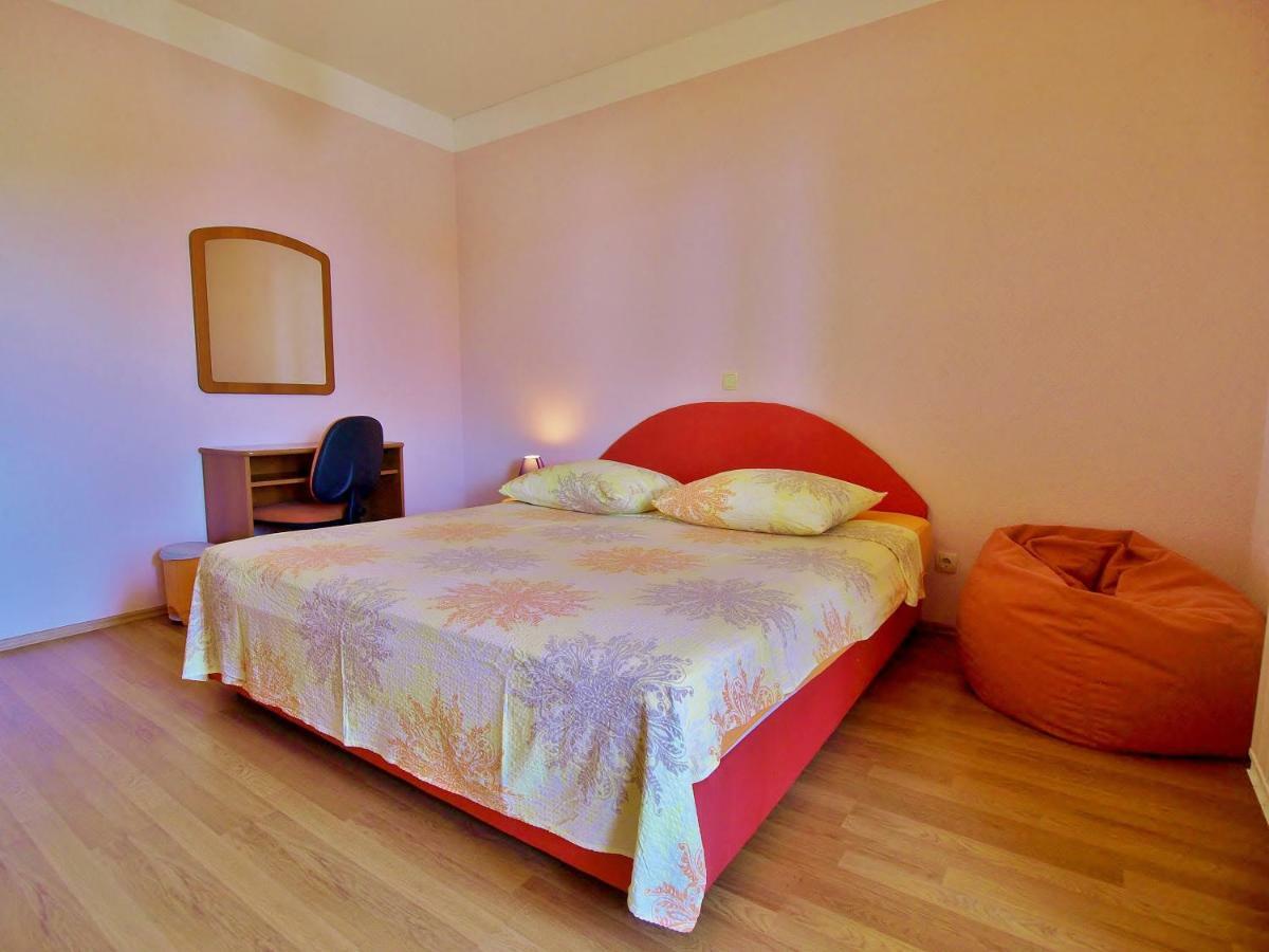 Apartmani Andelo I Ruzica Mundanije Zewnętrze zdjęcie